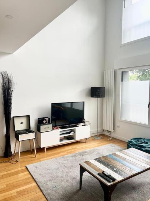 Duplex, 10 Min Champs Elysee Boulogne-Billancourt Buitenkant foto